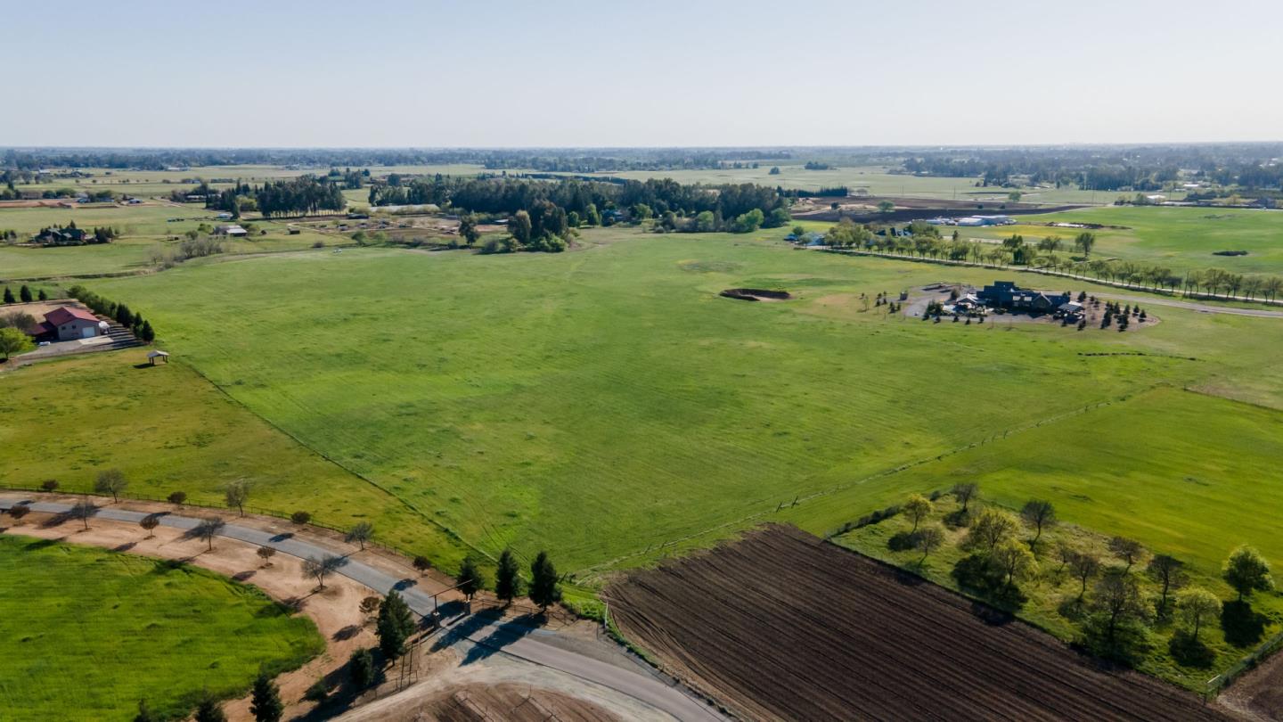 APN 30835011, CLOVIS, California 93619, ,Lots And Land,For Sale,30835011,40964381