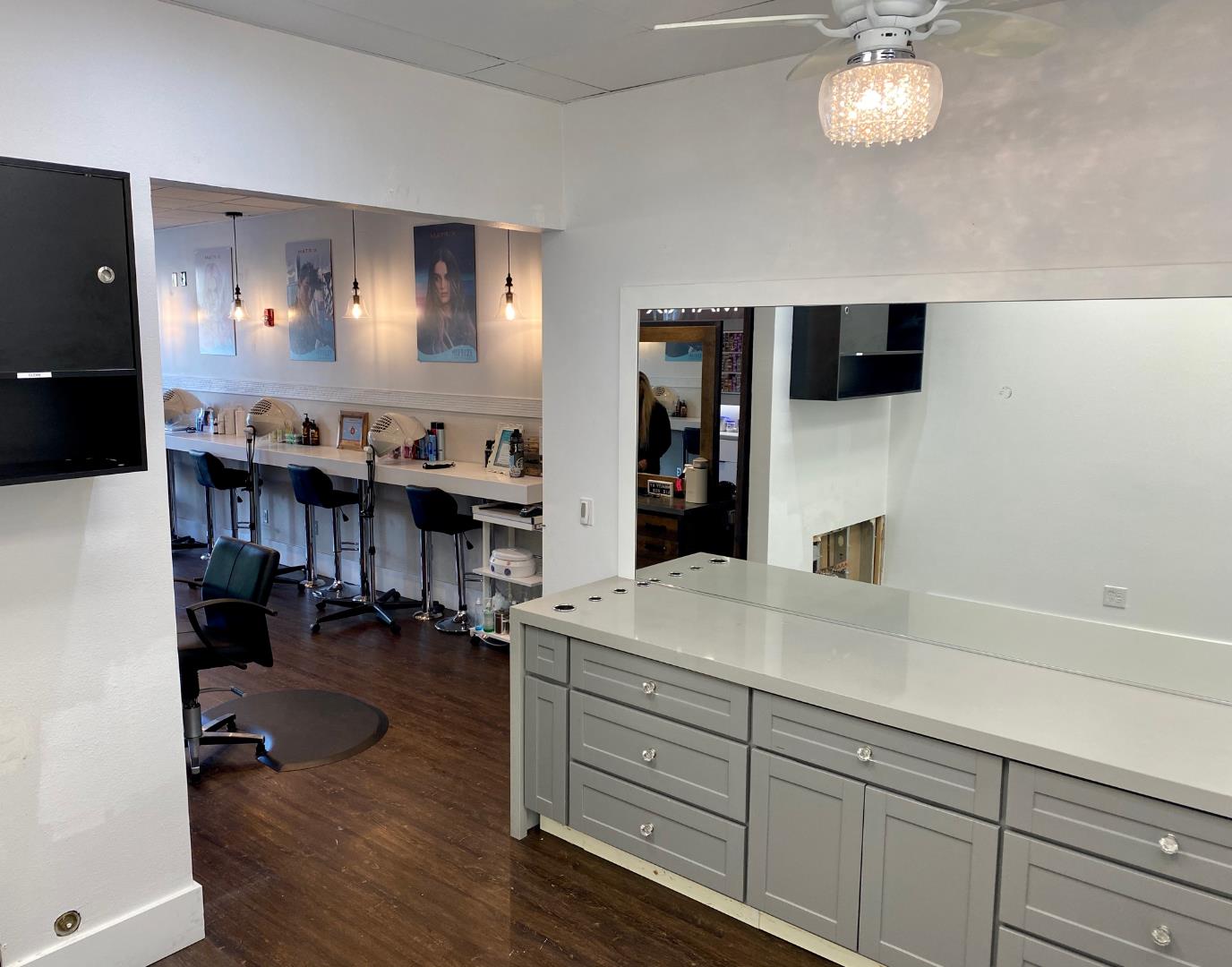 101 Vineyard Avenue, LIVERMORE, California 94550, ,Comm Business Opportunity,For Sale,Vineyard Avenue,40964037