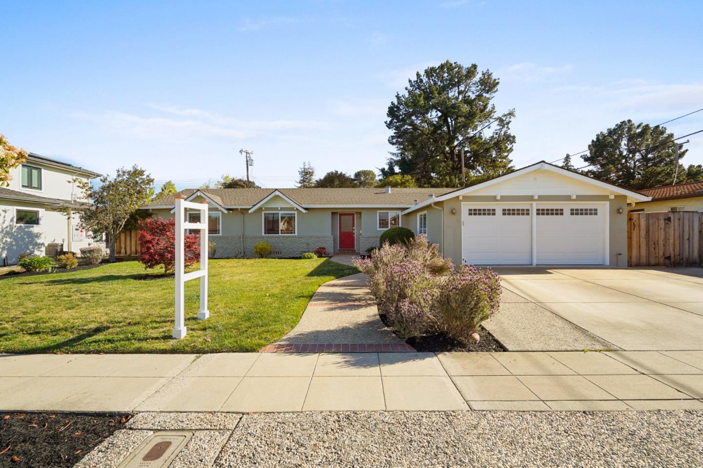 Detail Gallery Image 1 of 1 For 946 Bonneville Way, Sunnyvale,  CA 94087 - 4 Beds | 2 Baths