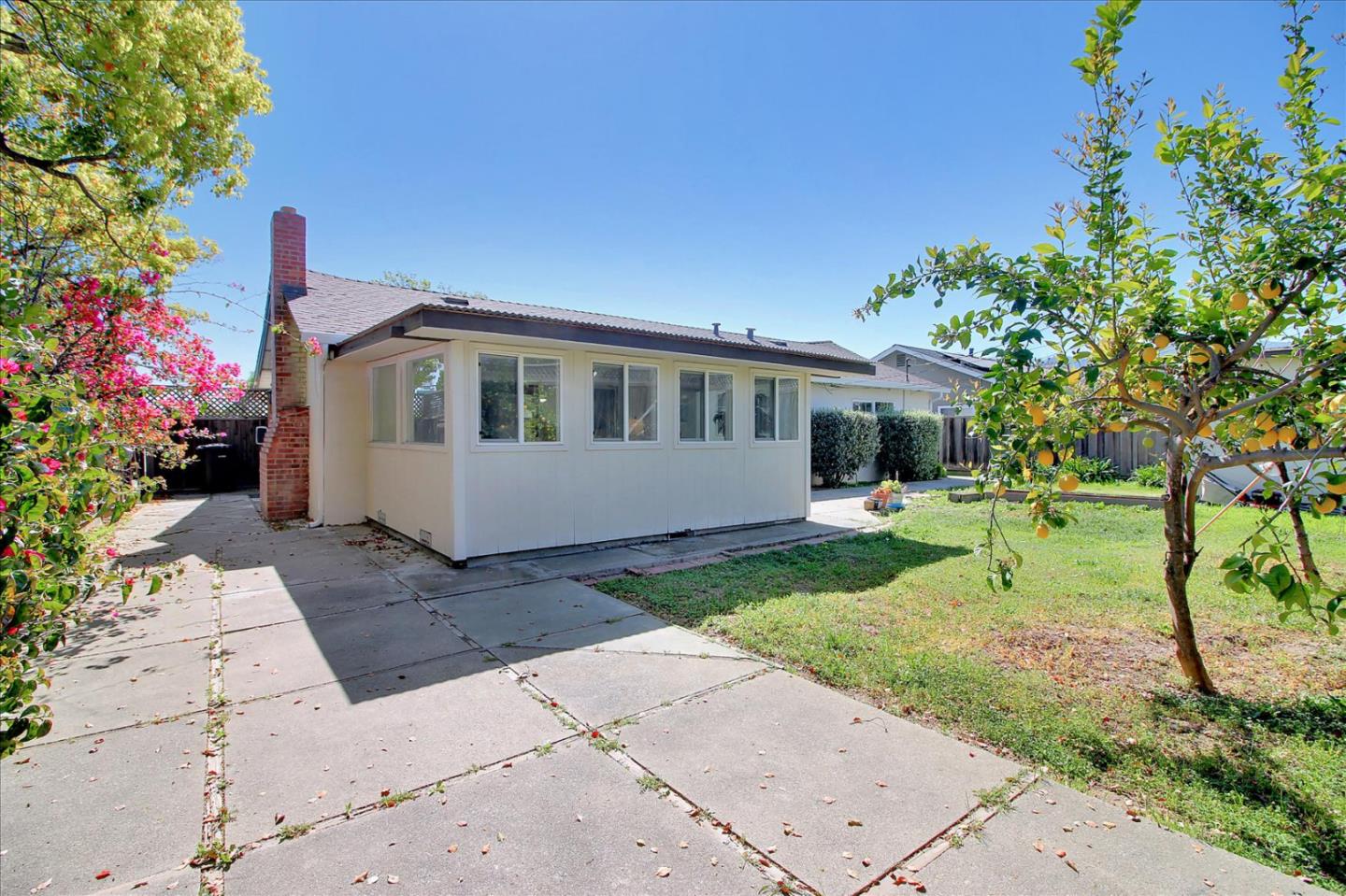 1385 Blossom Hill Rd, San Jose, CA 95118 3 Beds 2 Baths (Canceled