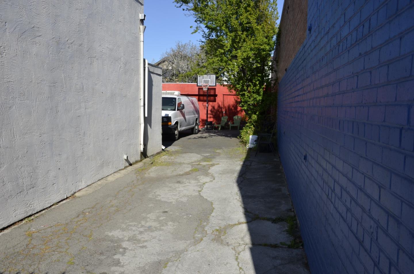 1491 San Pablo Avenue, BERKELEY, California 94702, ,Comm Industrial For Sale,For Sale,San Pablo Avenue,40964076