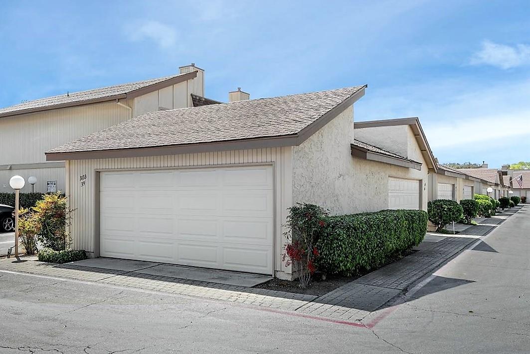 Detail Gallery Image 1 of 1 For 3133 Loma Verde Dr #39,  San Jose,  CA 95117 - 3 Beds | 2/1 Baths