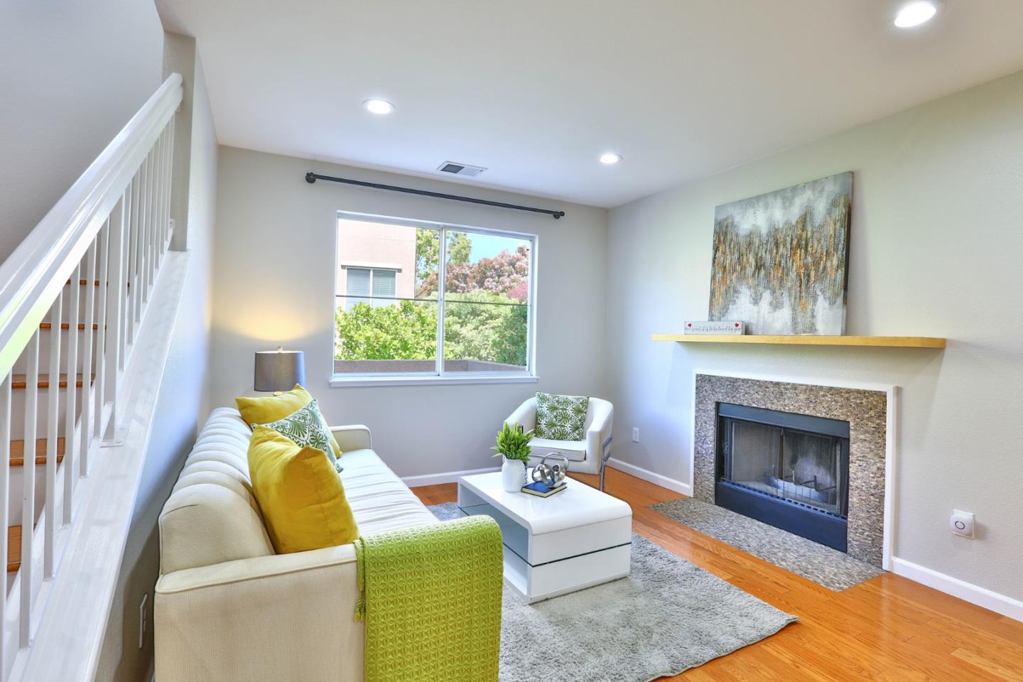 Detail Gallery Image 1 of 1 For 3634 Jasmine Cir, San Jose,  CA 95135 - 3 Beds | 2/1 Baths