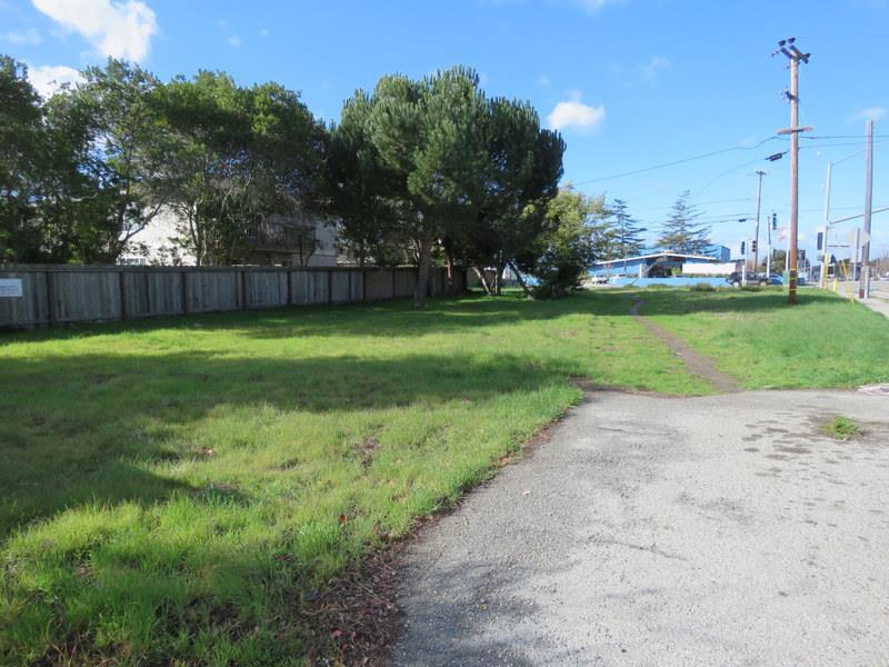 2228/2210 Capitola Road, SANTA CRUZ, California 95062, ,Lots And Land,For Sale,Capitola Road,40964155