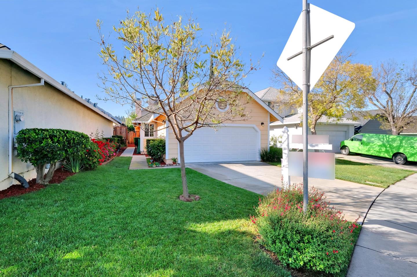 2958 Liberty Dr, Pleasanton, CA 94566 3 Beds 2 Baths (Sold