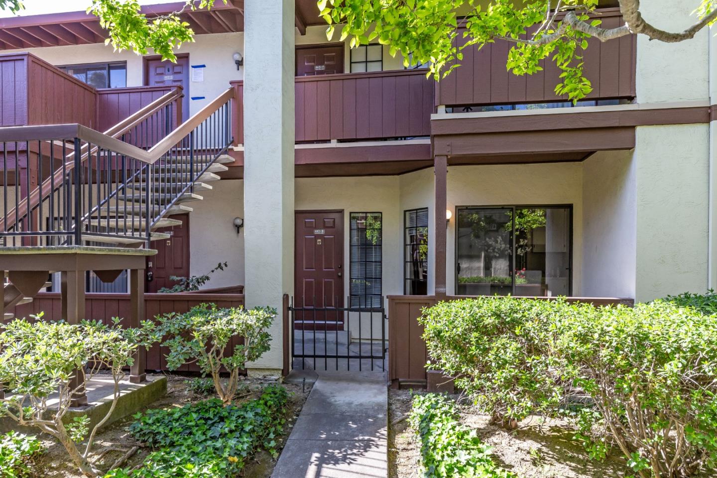 Detail Gallery Image 1 of 1 For 443 Costa Mesa Ter #B,  Sunnyvale,  CA 94085 - 2 Beds | 2 Baths