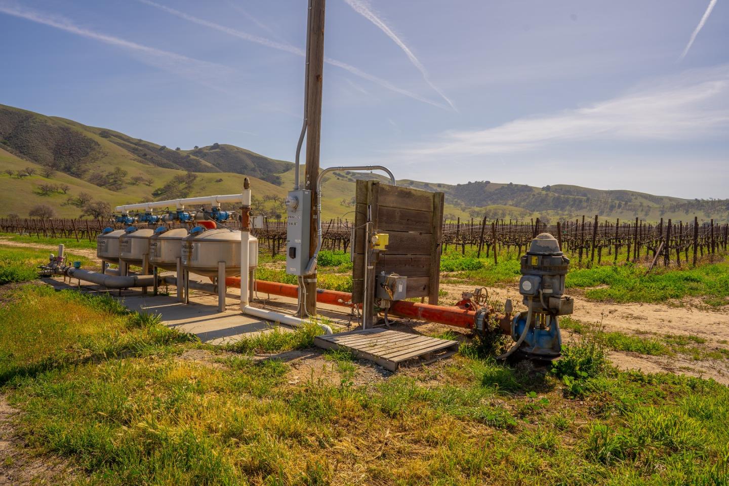 3385 Pacheco Pass Highway, GILROY, California 95020, ,Comm Lots And Land,For Sale,Pacheco Pass Highway,40964160