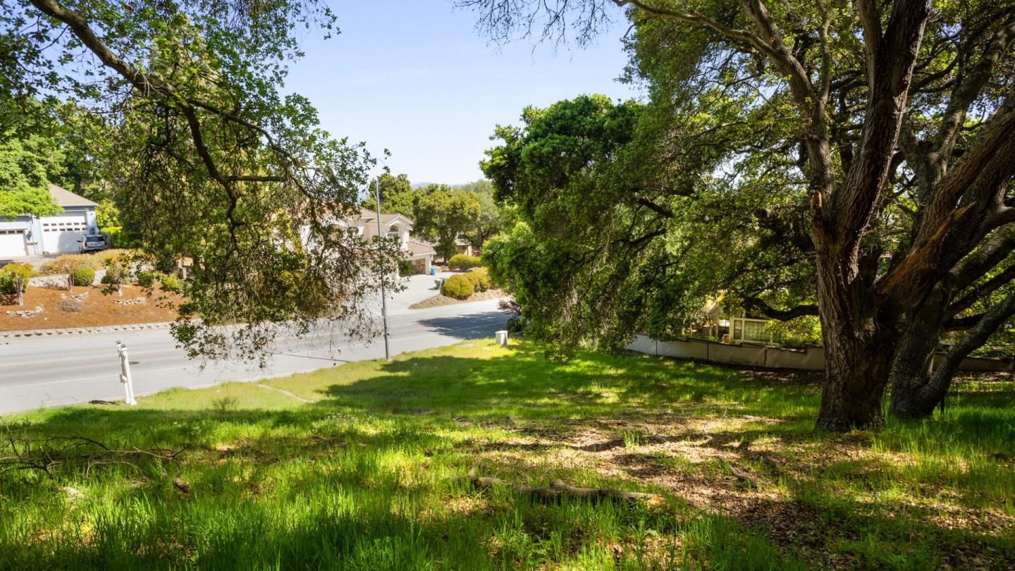 1920 Mantelli Drive, GILROY, California 95020, ,Lots And Land,For Sale,Mantelli Drive,40964164
