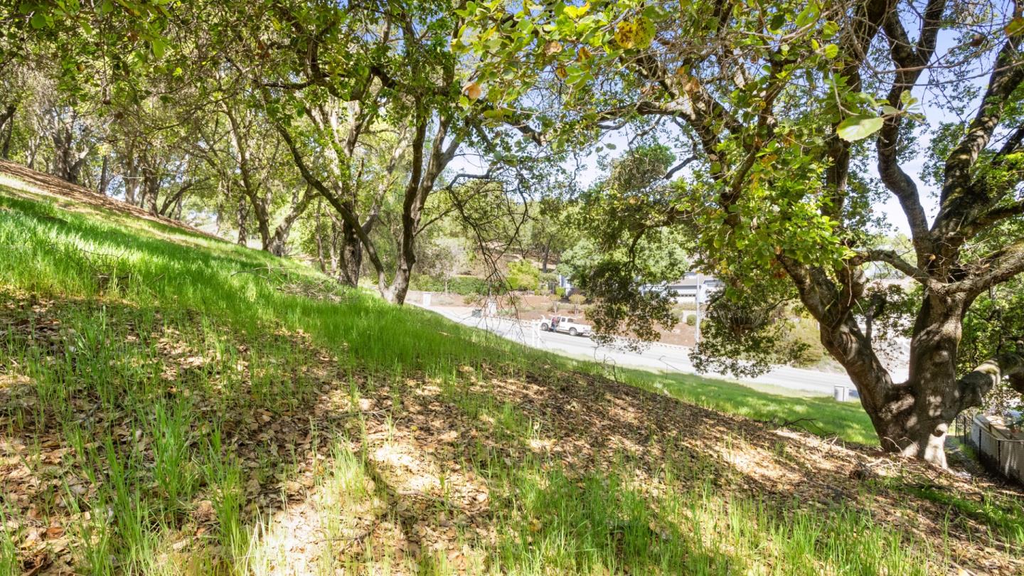 1920 Mantelli Drive, GILROY, California 95020, ,Lots And Land,For Sale,Mantelli Drive,40964164