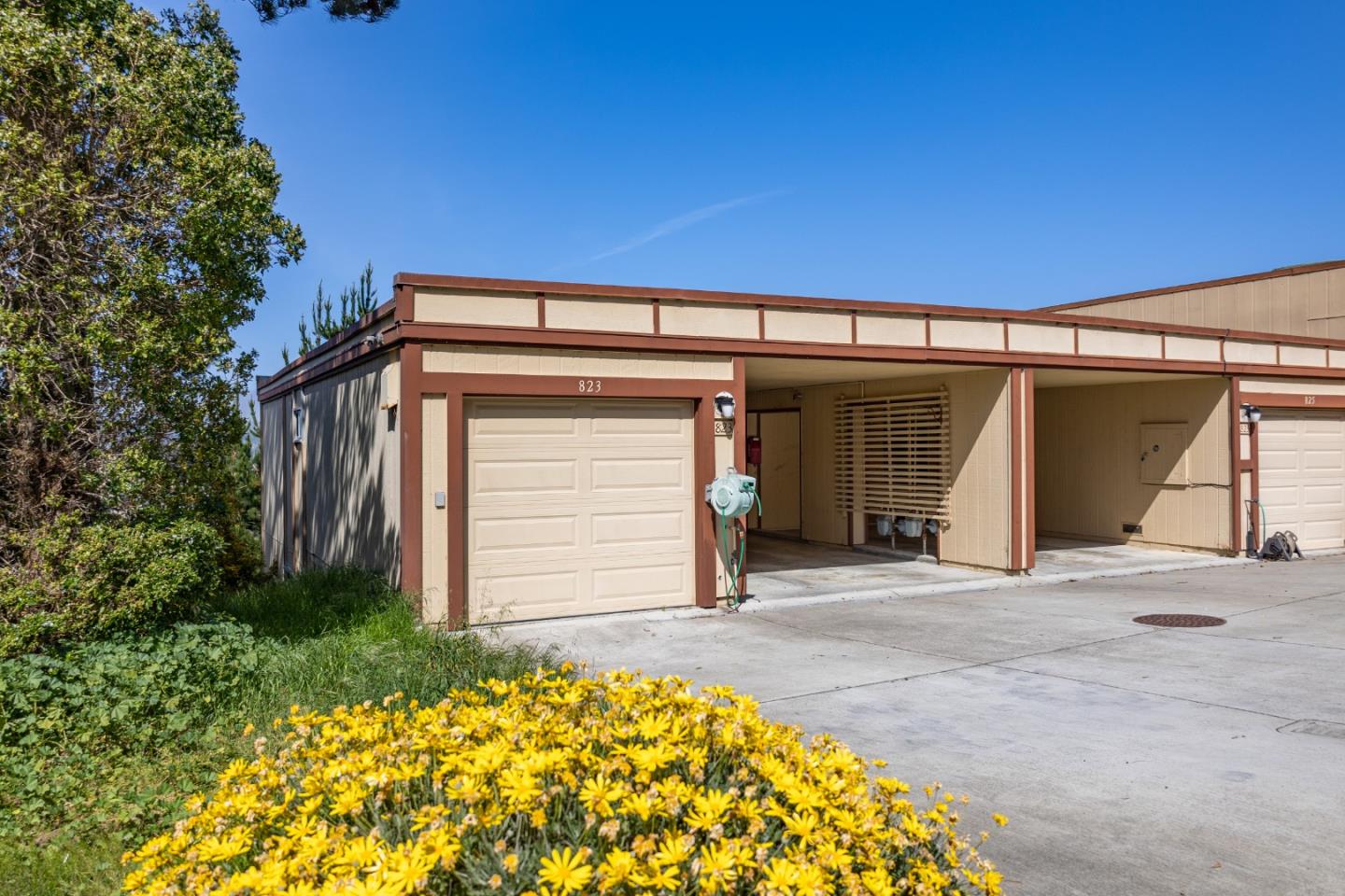 Detail Gallery Image 1 of 1 For 823 Stonegate Dr, South San Francisco,  CA 94080 - 2 Beds | 1/1 Baths