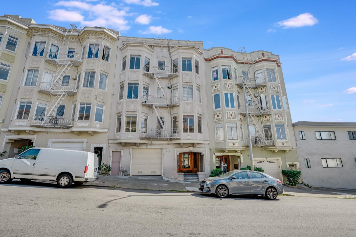Detail Gallery Image 1 of 1 For 1257 Chestnut St #2,  San Francisco,  CA 94109 - 1 Beds | 1 Baths
