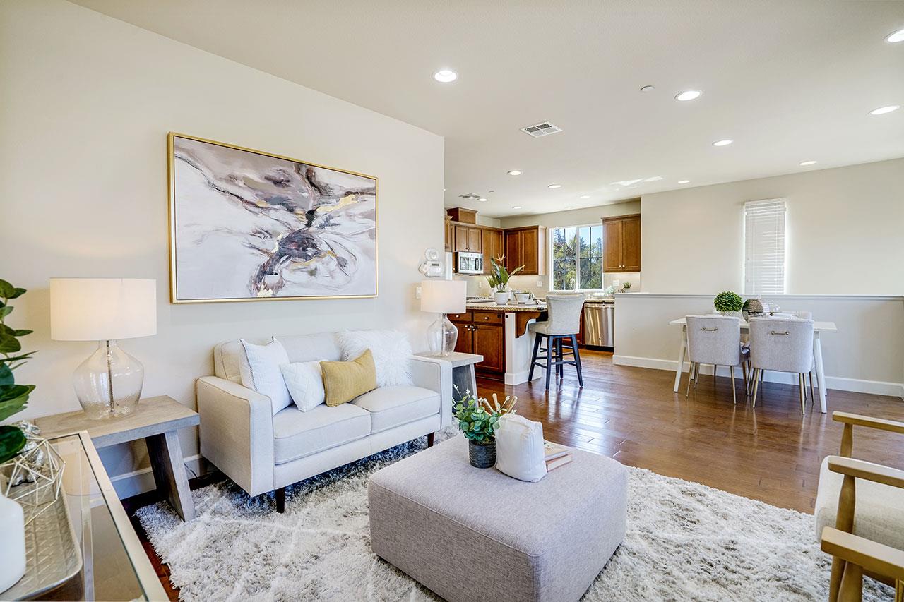 Detail Gallery Image 1 of 1 For 581 Holthouse Ter, Sunnyvale,  CA 94087 - 2 Beds | 2/1 Baths