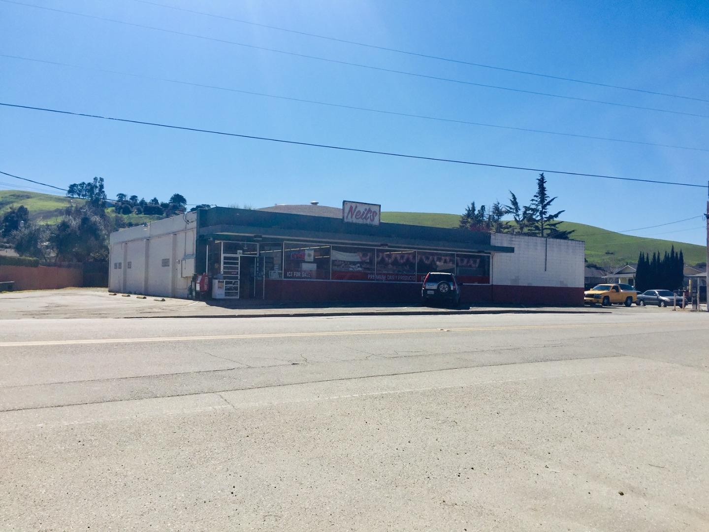 54 Muckelemi Street, SAN JUAN BAUTISTA, California 95045, ,Comm Industrial For Sale,For Sale,Muckelemi Street,40964208