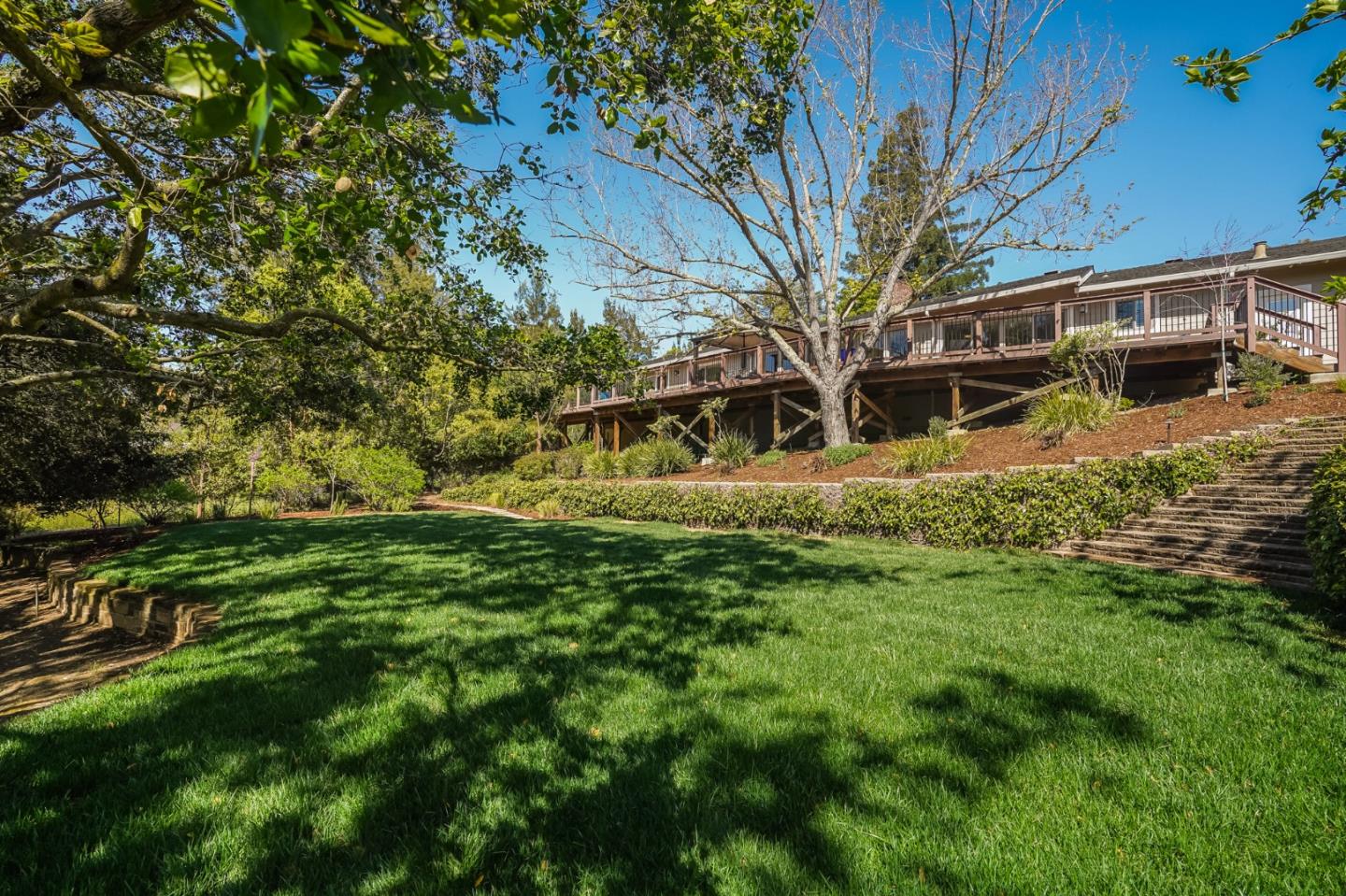 12821 Alta Tierra Rd, Los Altos Hills, CA 94022 4 Beds 2/1 Baths