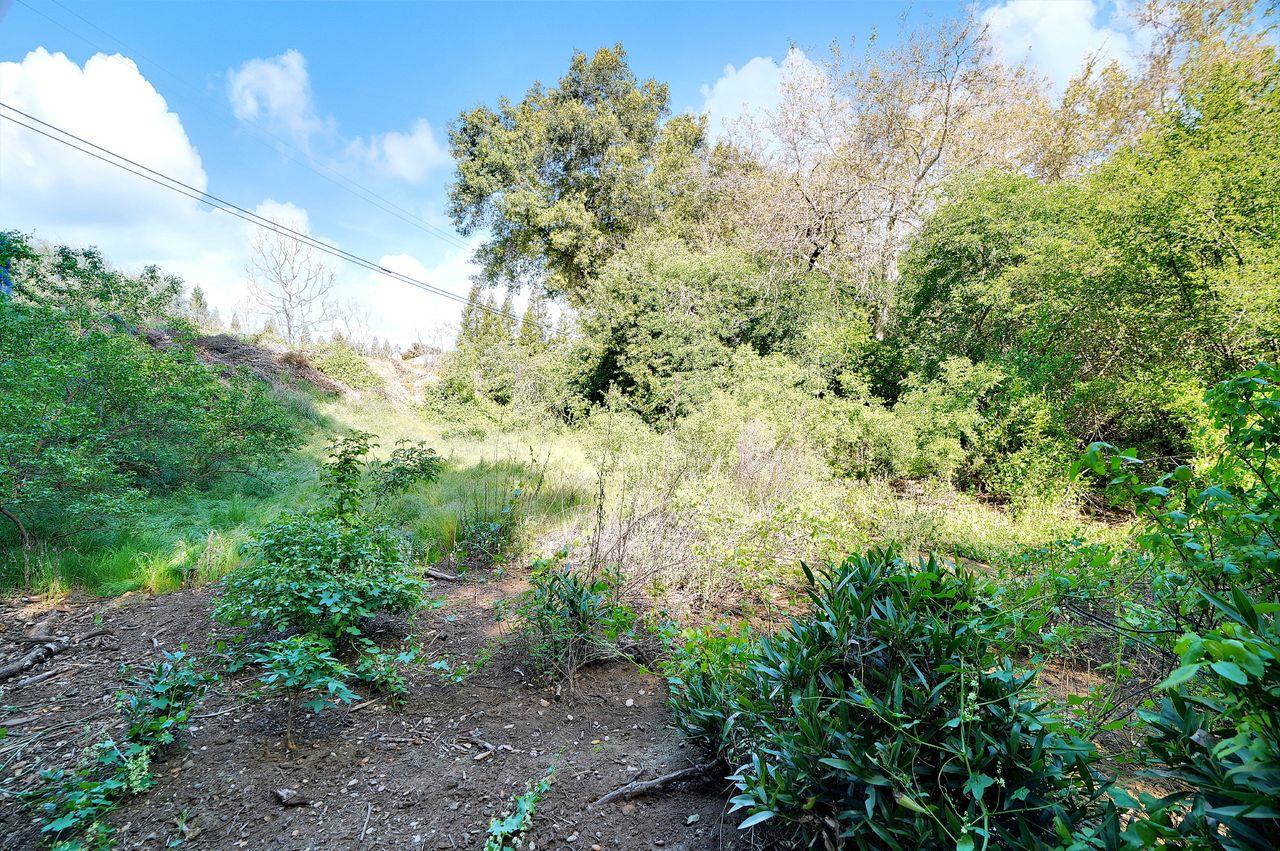 0 Oak Glen Avenue, MORGAN HILL, California 95037, ,Lots And Land,For Sale,Oak Glen Avenue,40964235