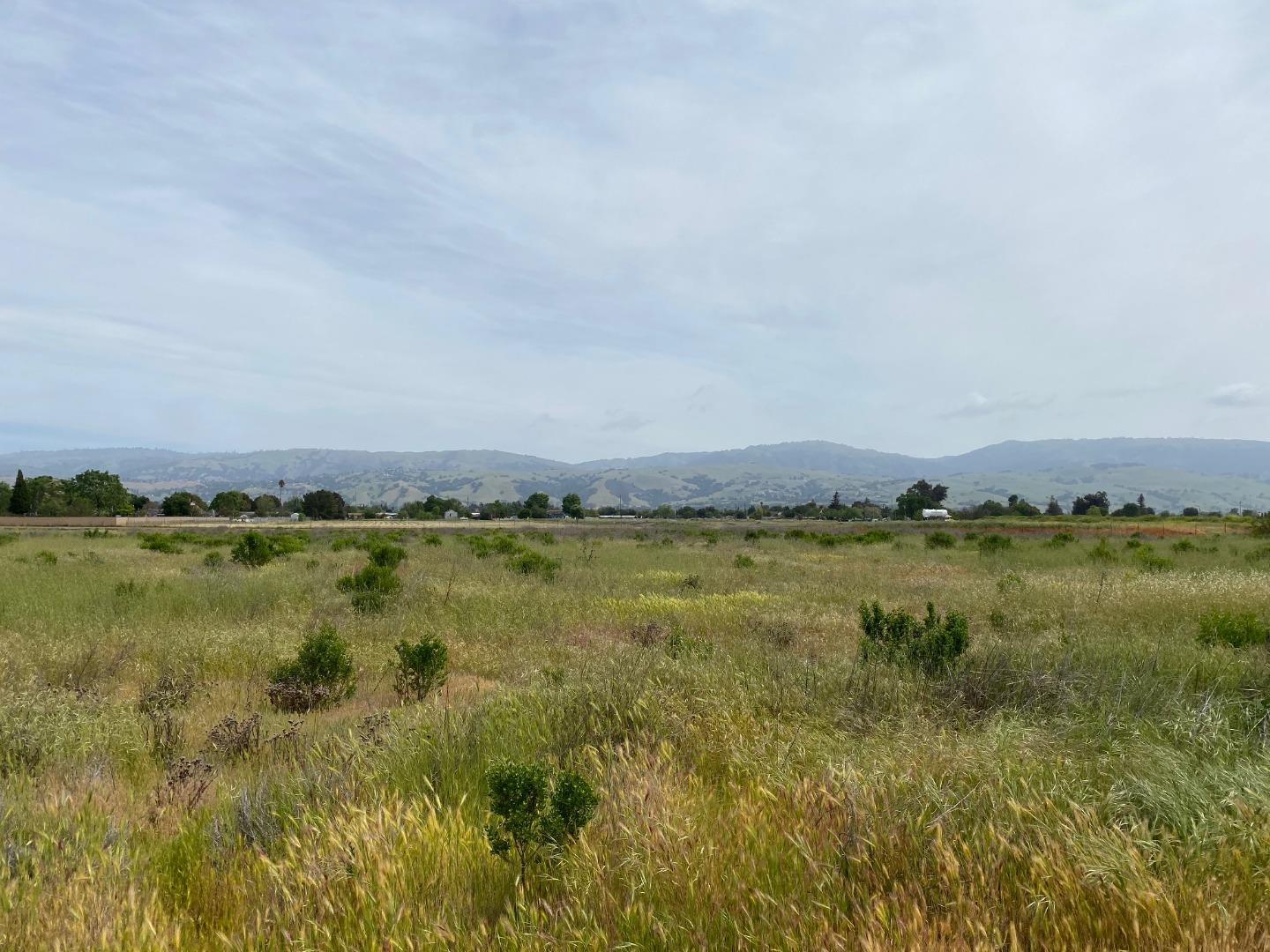0 Middle Avenue, MORGAN HILL, California 95037, ,Lots And Land,For Sale,Middle Avenue,40964237