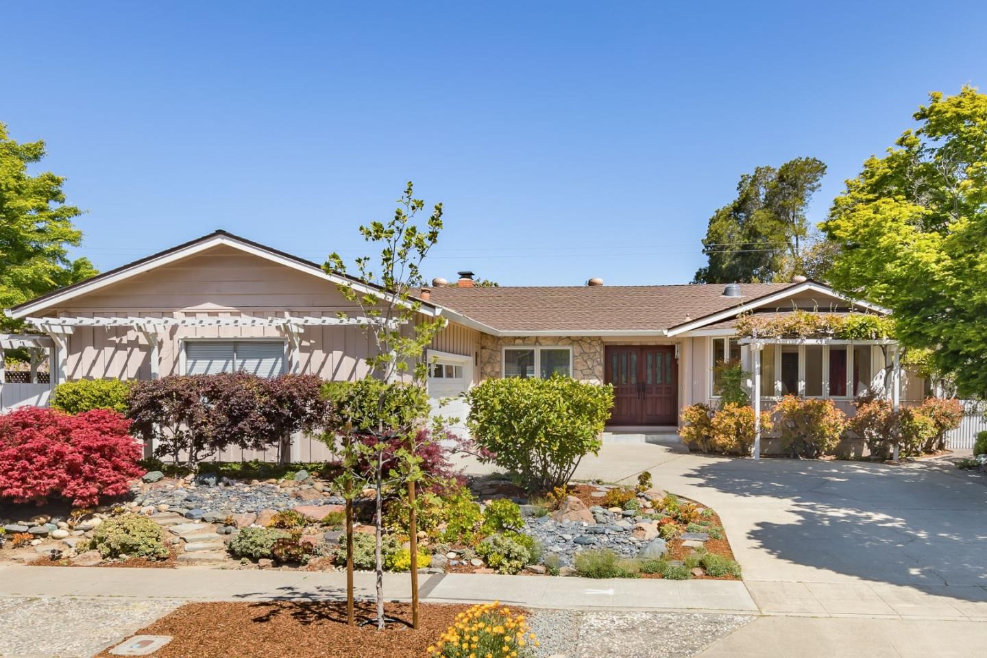 713 Saranac Dr, Sunnyvale, CA 94087 3 Beds 2/1 Baths (Sold