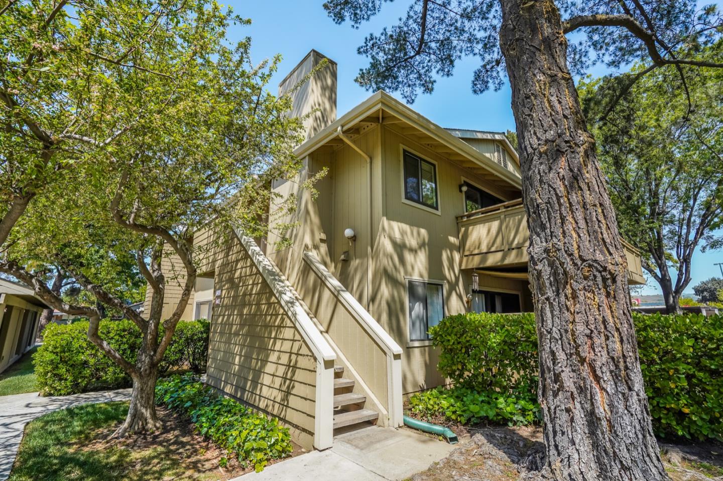 5435 Makati Cir, San Jose, CA 95123 2 Beds 2 Baths (Sold