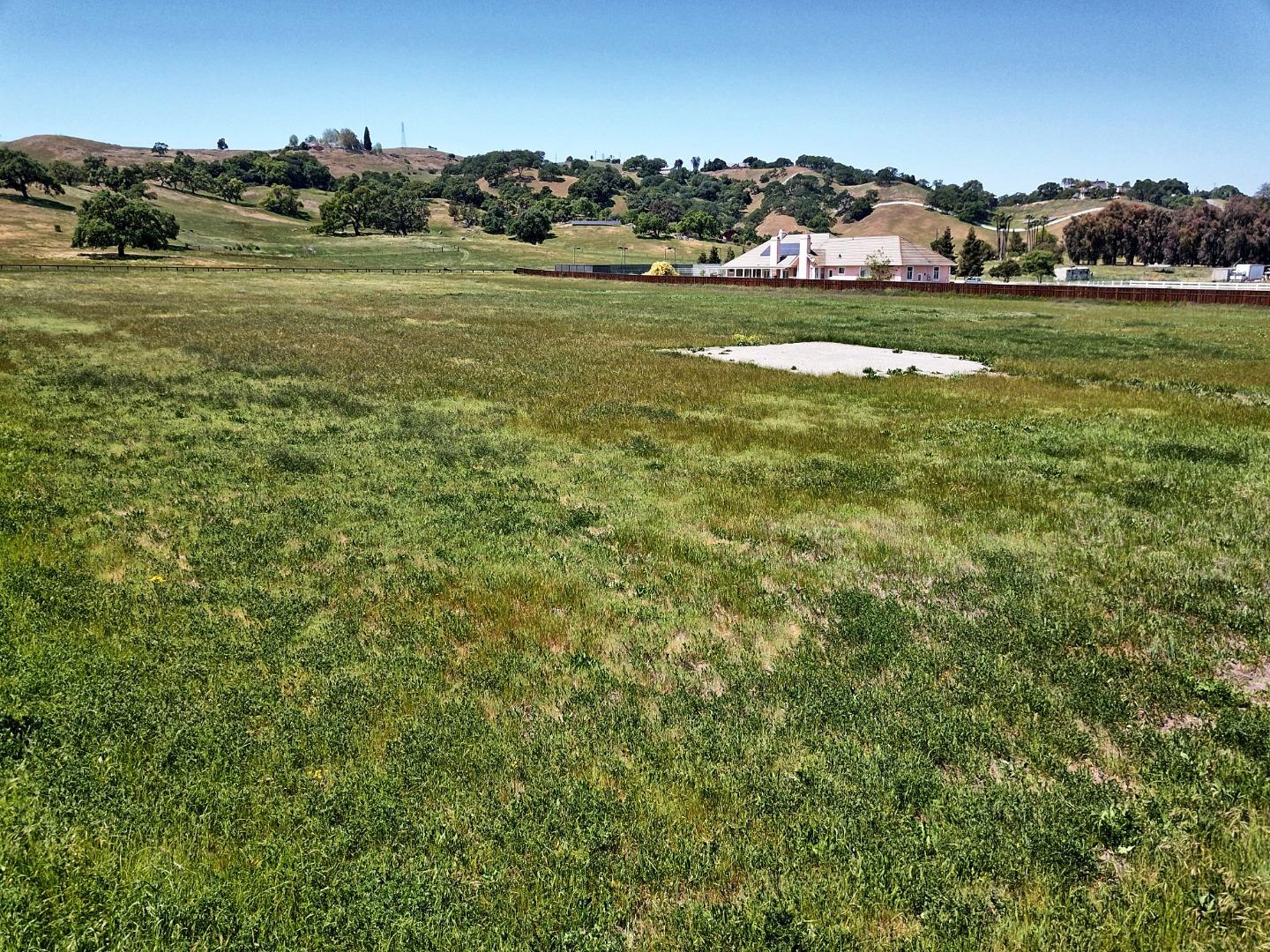 13275 Santa Teresa Boulevard, SAN MARTIN, California 95046, ,Lots And Land,For Sale,Santa Teresa Boulevard,40964259