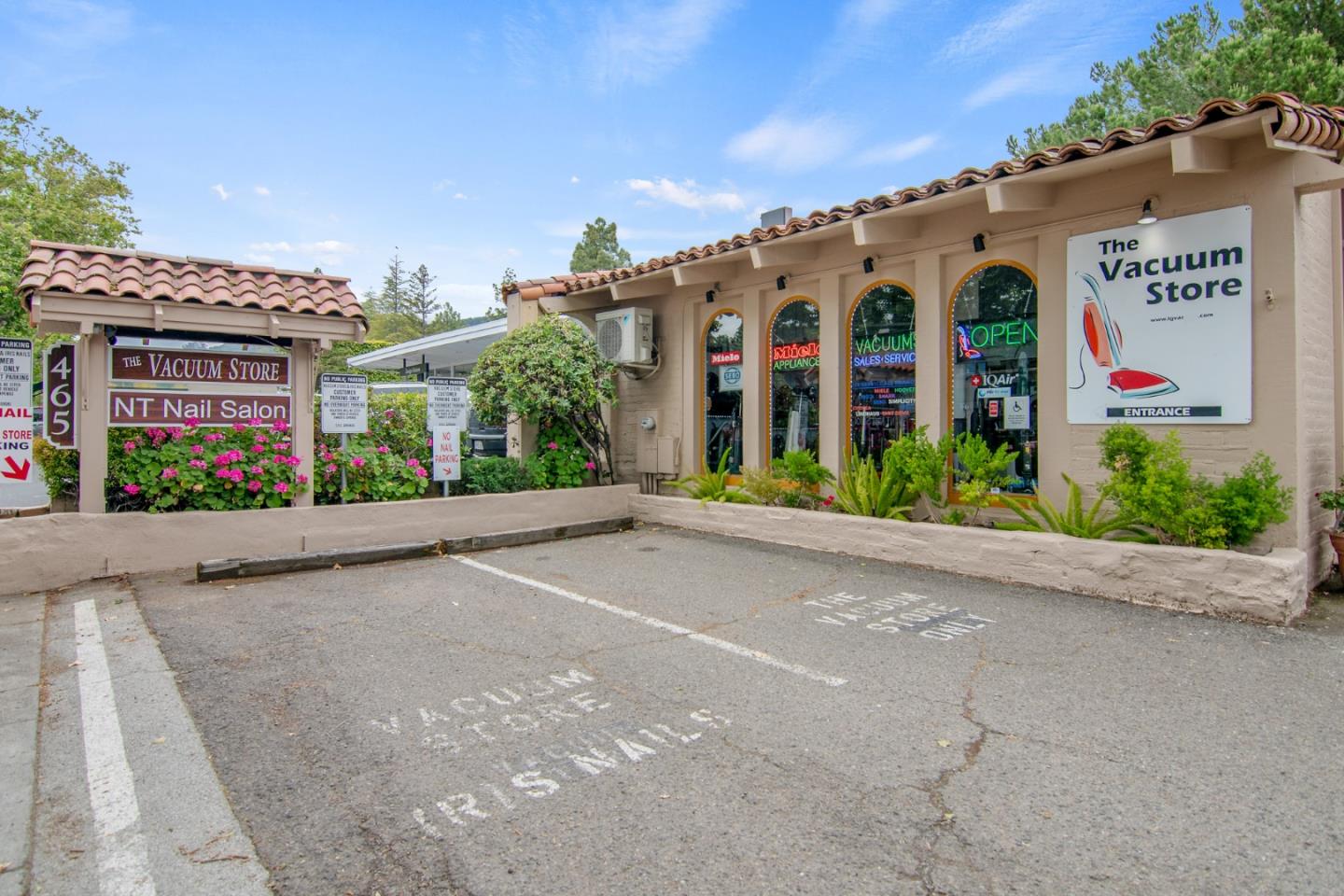 465 Santa Cruz Avenue, LOS GATOS, California 95030, ,Comm Industrial For Sale,For Sale,Santa Cruz Avenue,40964292