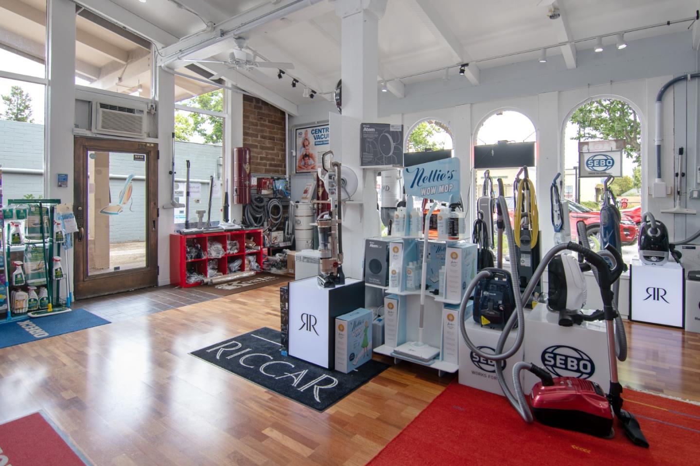 465 Santa Cruz Avenue, LOS GATOS, California 95030, ,Comm Industrial For Sale,For Sale,Santa Cruz Avenue,40964292
