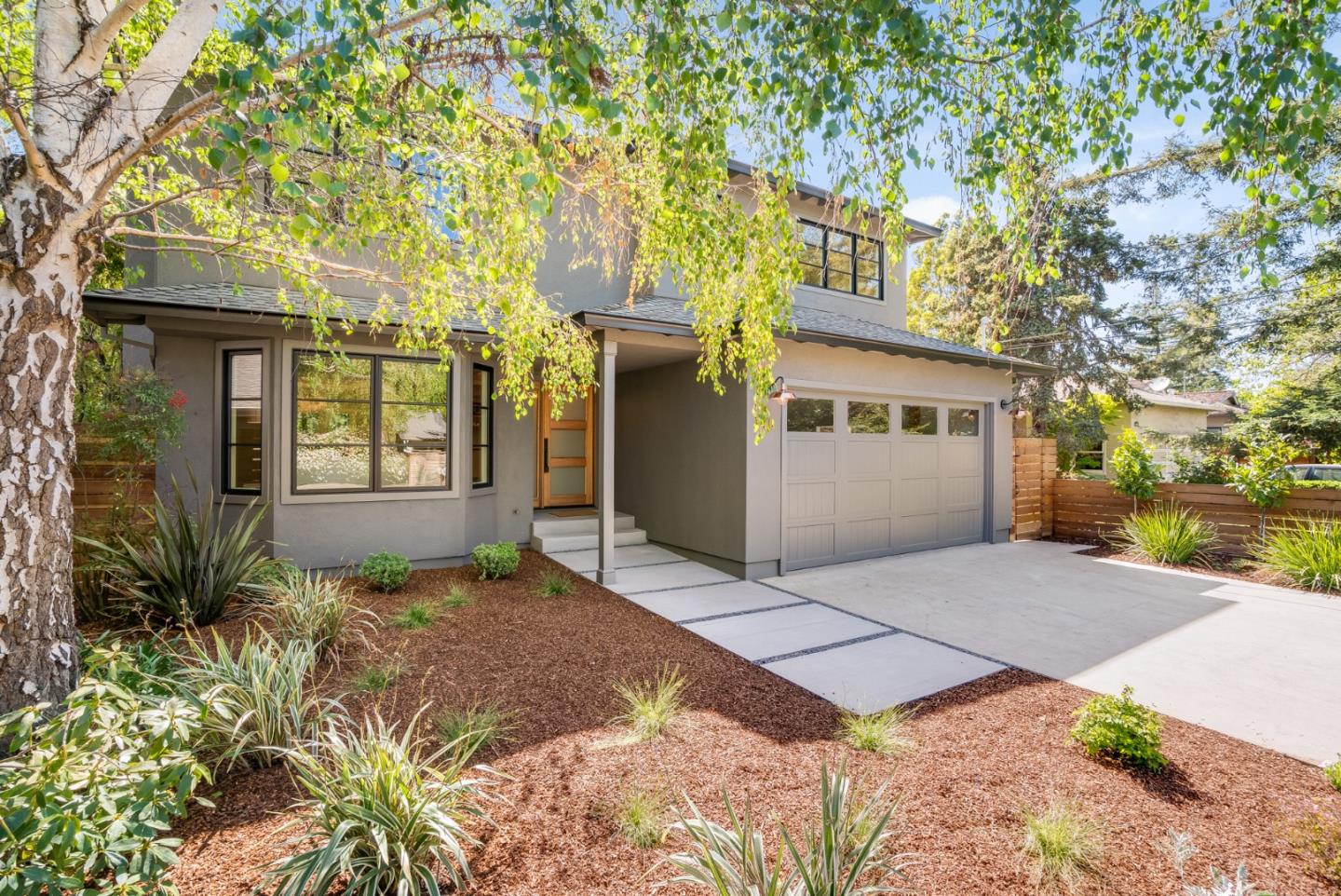 Detail Gallery Image 1 of 1 For 340 Belmont Ave, Redwood City,  CA 94061 - 4 Beds | 2/1 Baths