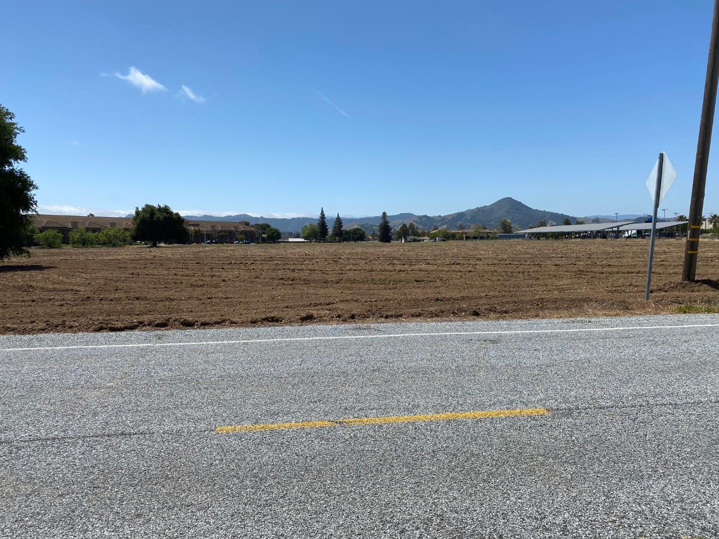 1275 Tennant Avenue, MORGAN HILL, California 95037, ,Comm Lots And Land,For Sale,Tennant Avenue,40972368
