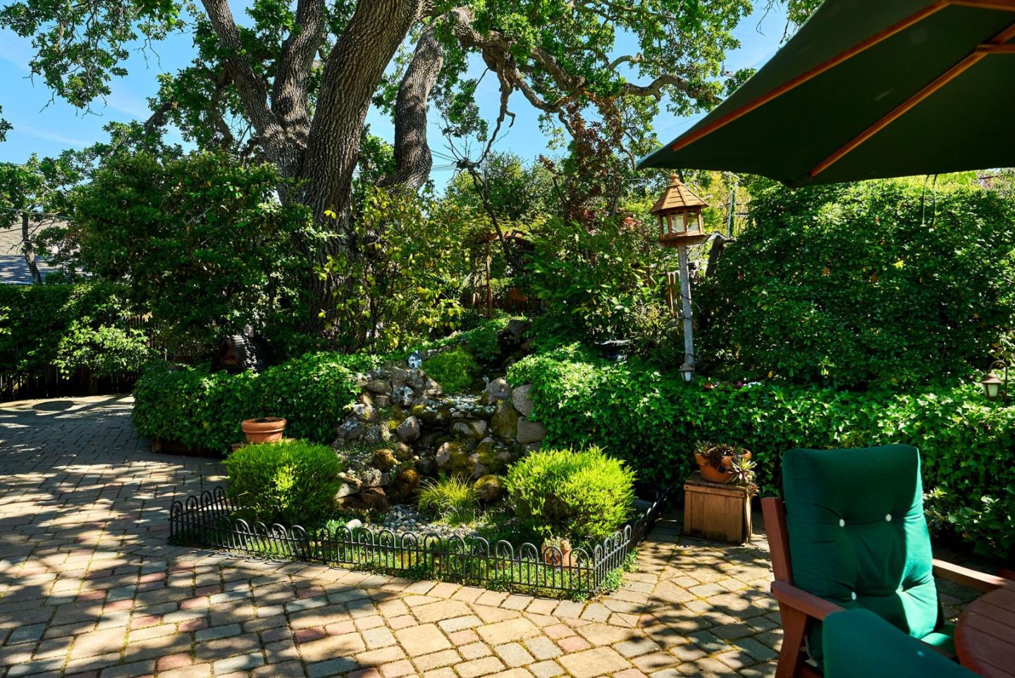 535 Oak Knoll Ln, Menlo Park, CA 94025 4 Beds 2/1 Baths