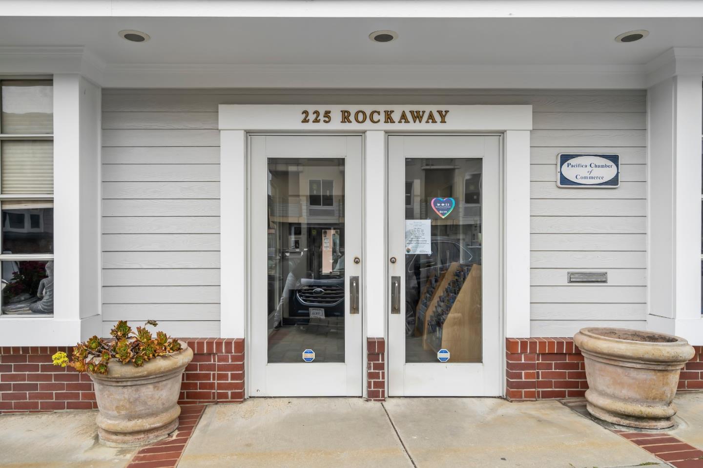 225 Rockaway Beach Avenue, PACIFICA, California 94044, ,Comm Industrial For Lease,For Rent,Rockaway Beach Avenue,40964331