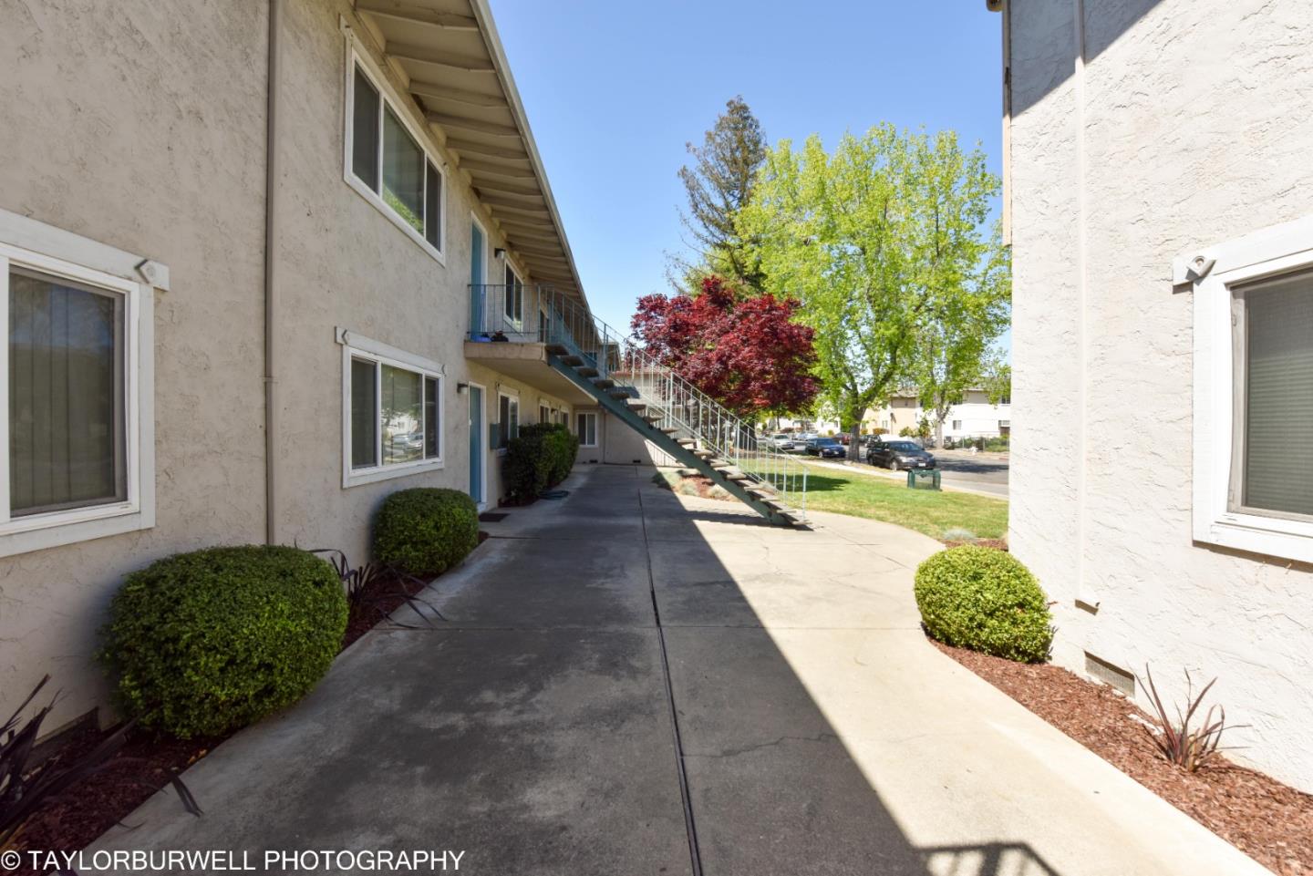 636 La Grande Drive, SUNNYVALE, California 94087, ,Comm Ri Multi-units 5+,For Sale,La Grande Drive,ML81841041