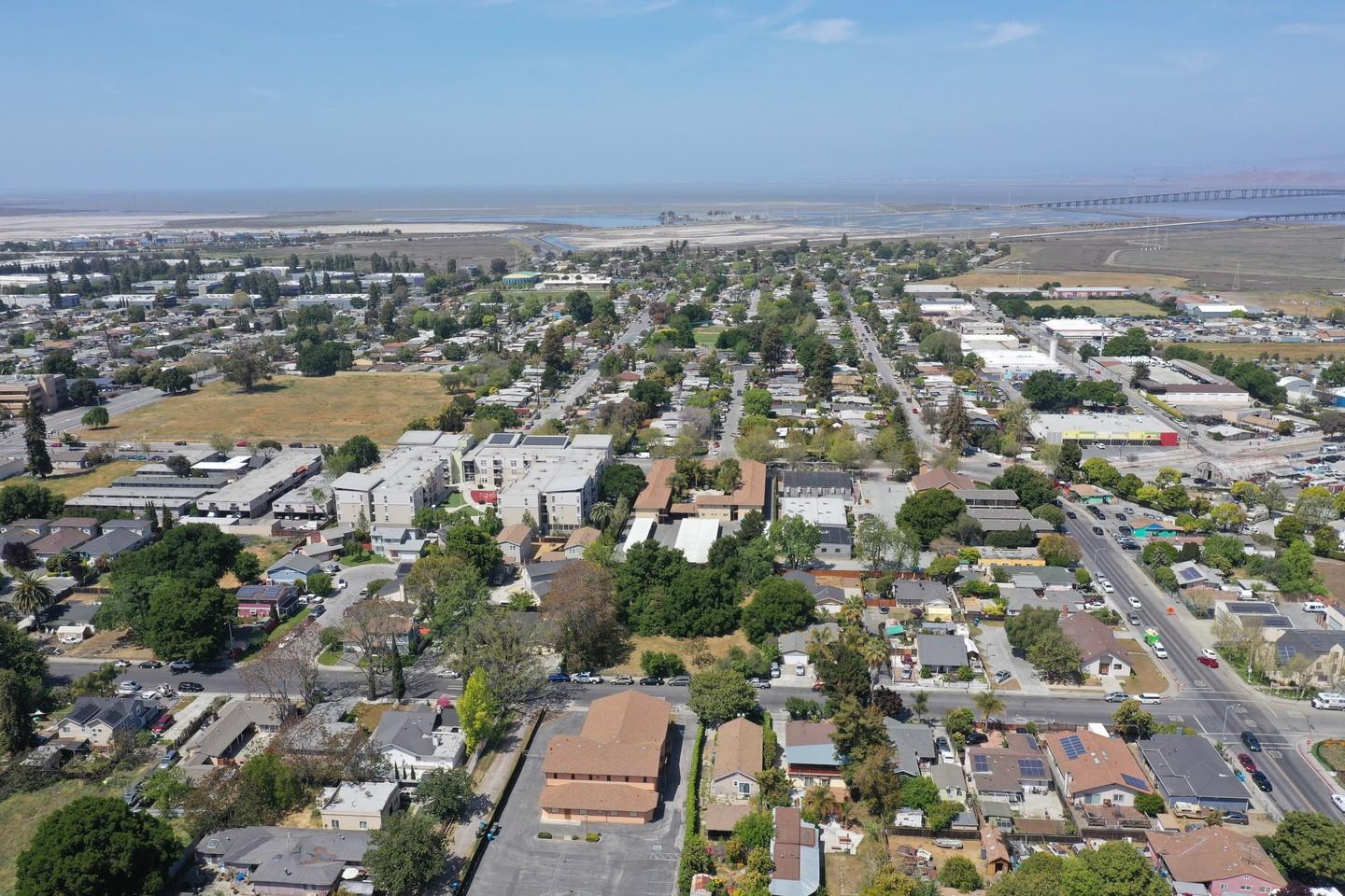 851 Weeks Street, EAST PALO ALTO, California 94303, ,Lots And Land,For Sale,Weeks Street,40964384