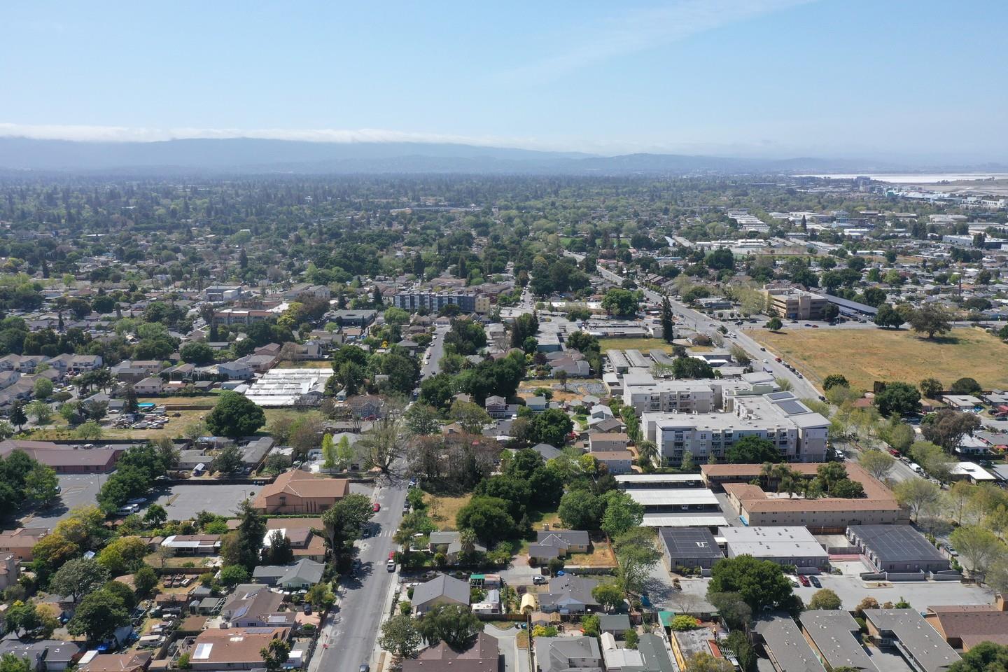 851 Weeks Street, EAST PALO ALTO, California 94303, ,Lots And Land,For Sale,Weeks Street,40964384