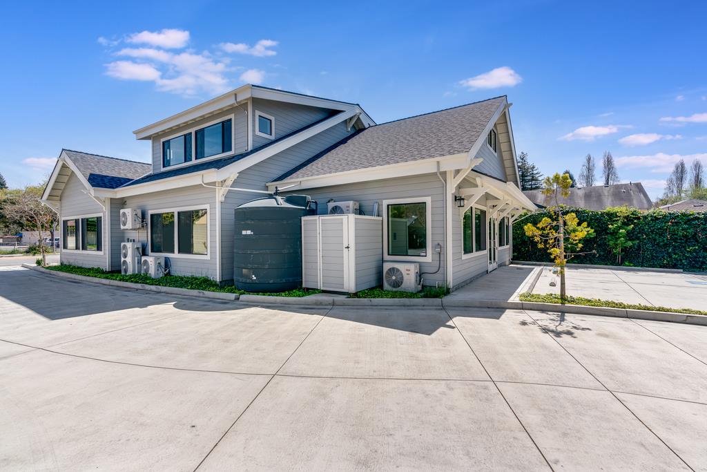 2601 Porter Street, SOQUEL, California 95073, ,Comm Industrial For Sale,For Sale,Porter Street,40964336