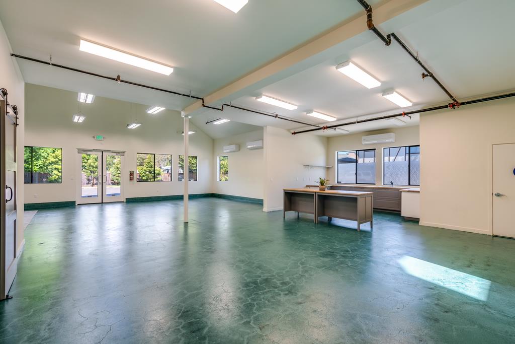 2601 Porter Street, SOQUEL, California 95073, ,Comm Industrial For Sale,For Sale,Porter Street,40964336