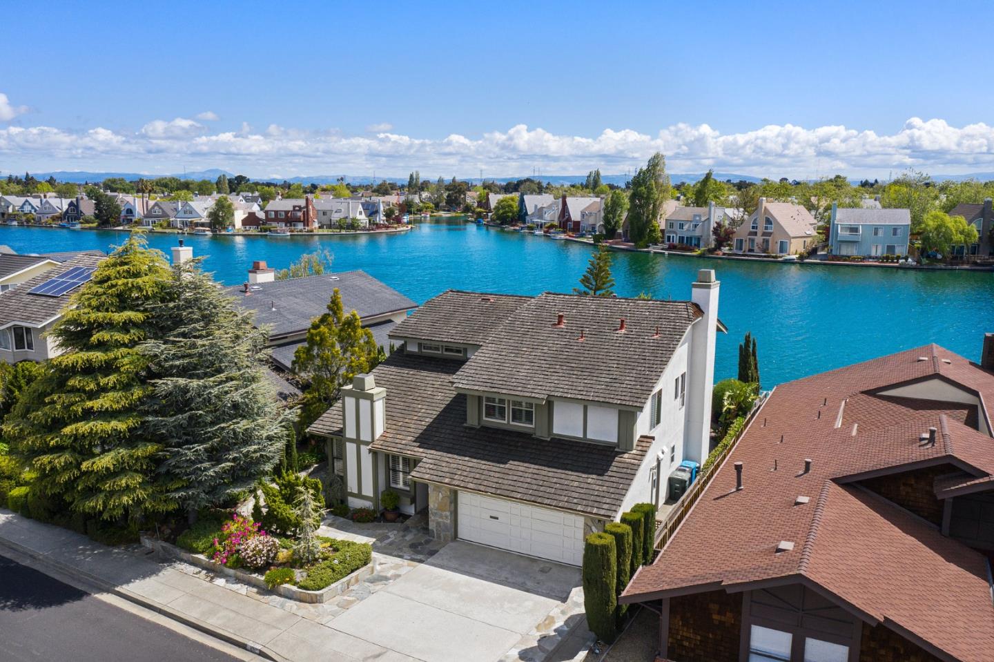 1011 Monterey Ave, Foster City, CA 94404 4 Beds 2/1 Baths (Sold