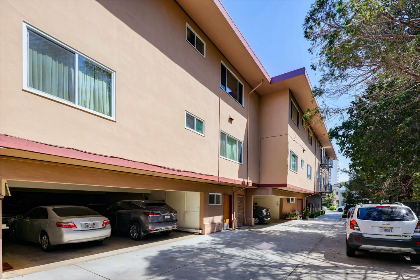 146 Dartmouth Road, SAN MATEO, California 94402, ,Comm Ri Multi-units 5+,For Sale,Dartmouth Road,ML81841142