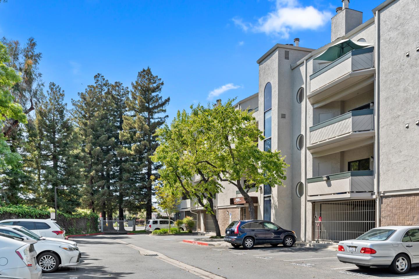 Detail Gallery Image 1 of 1 For 25938 Kay Ave #223,  Hayward,  CA 94545 - 1 Beds | 1 Baths