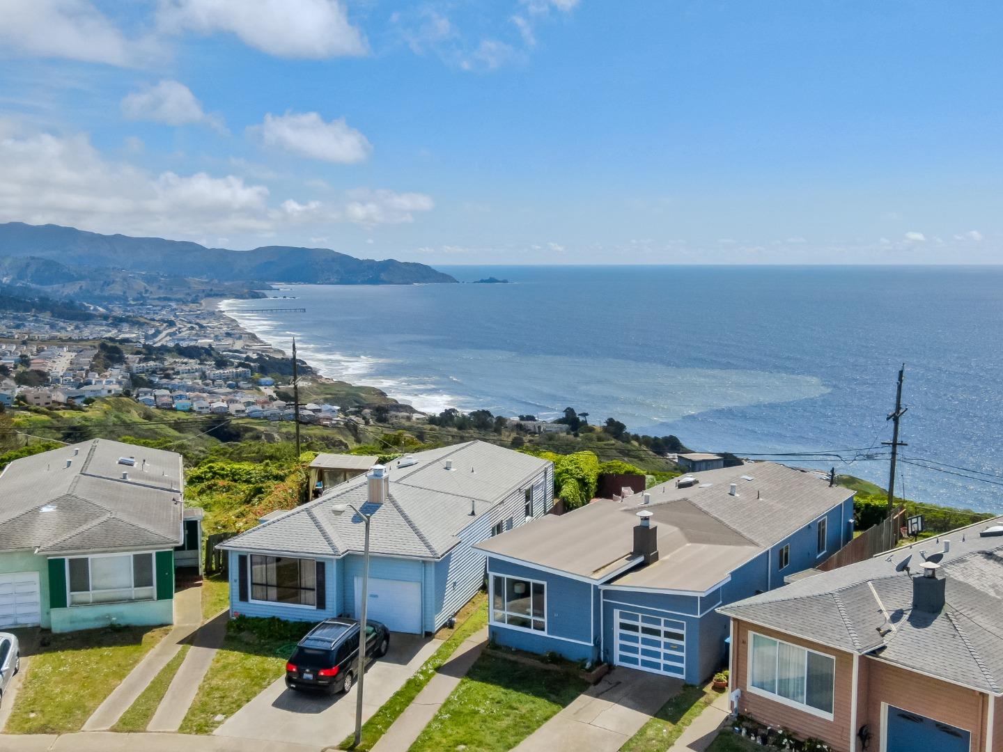 Detail Gallery Image 1 of 1 For 82 Oceanside Dr, Daly City,  CA 94015 - 3 Beds | 2 Baths