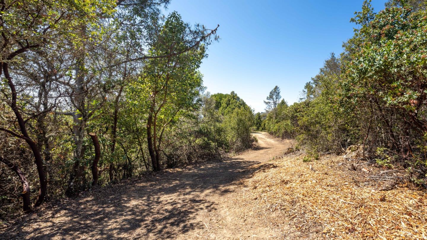 0 Summit Road, WATSONVILLE, California 95076, ,Lots And Land,For Sale,Summit Road,40964368