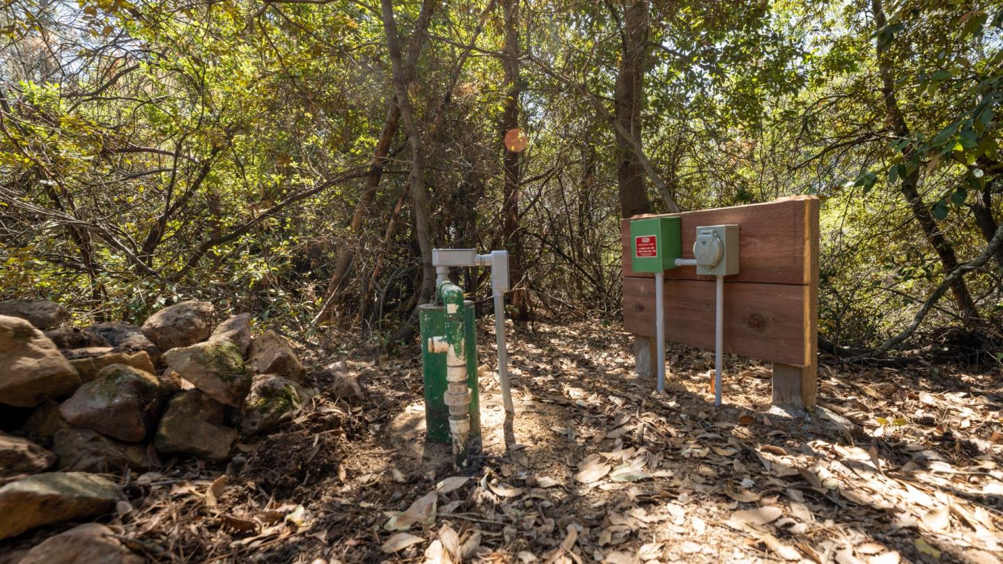 0 Summit Road, WATSONVILLE, California 95076, ,Lots And Land,For Sale,Summit Road,40964368