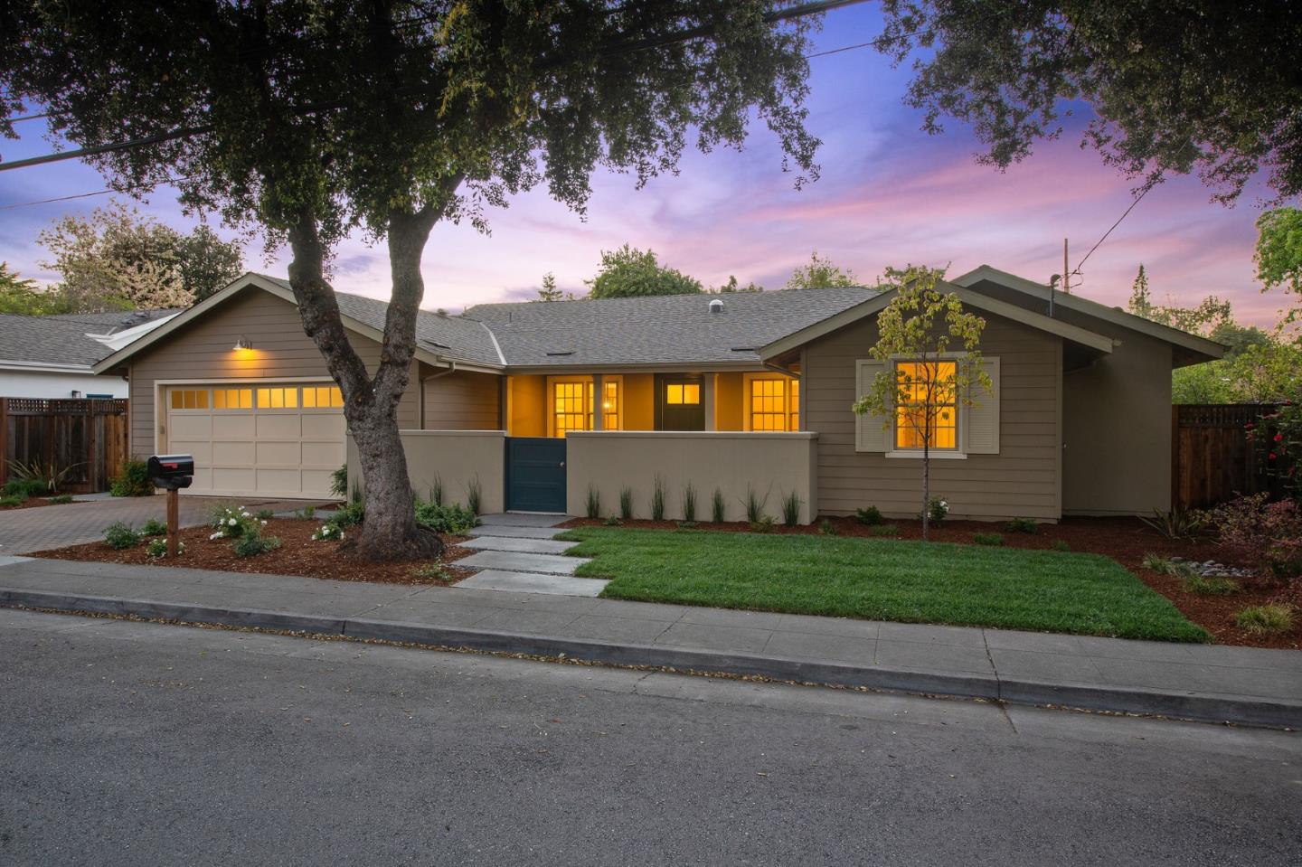 355 San Antonio Ave, Palo Alto, CA 94306 4 Beds 4/1 Baths (Sold