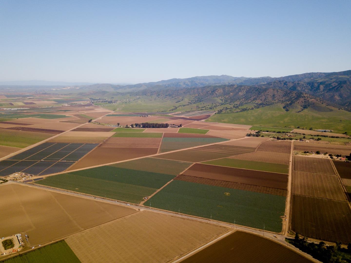 1559 Old Stage Road, SALINAS, California 93908, ,Comm Lots And Land,For Sale,Old Stage Road,40964387