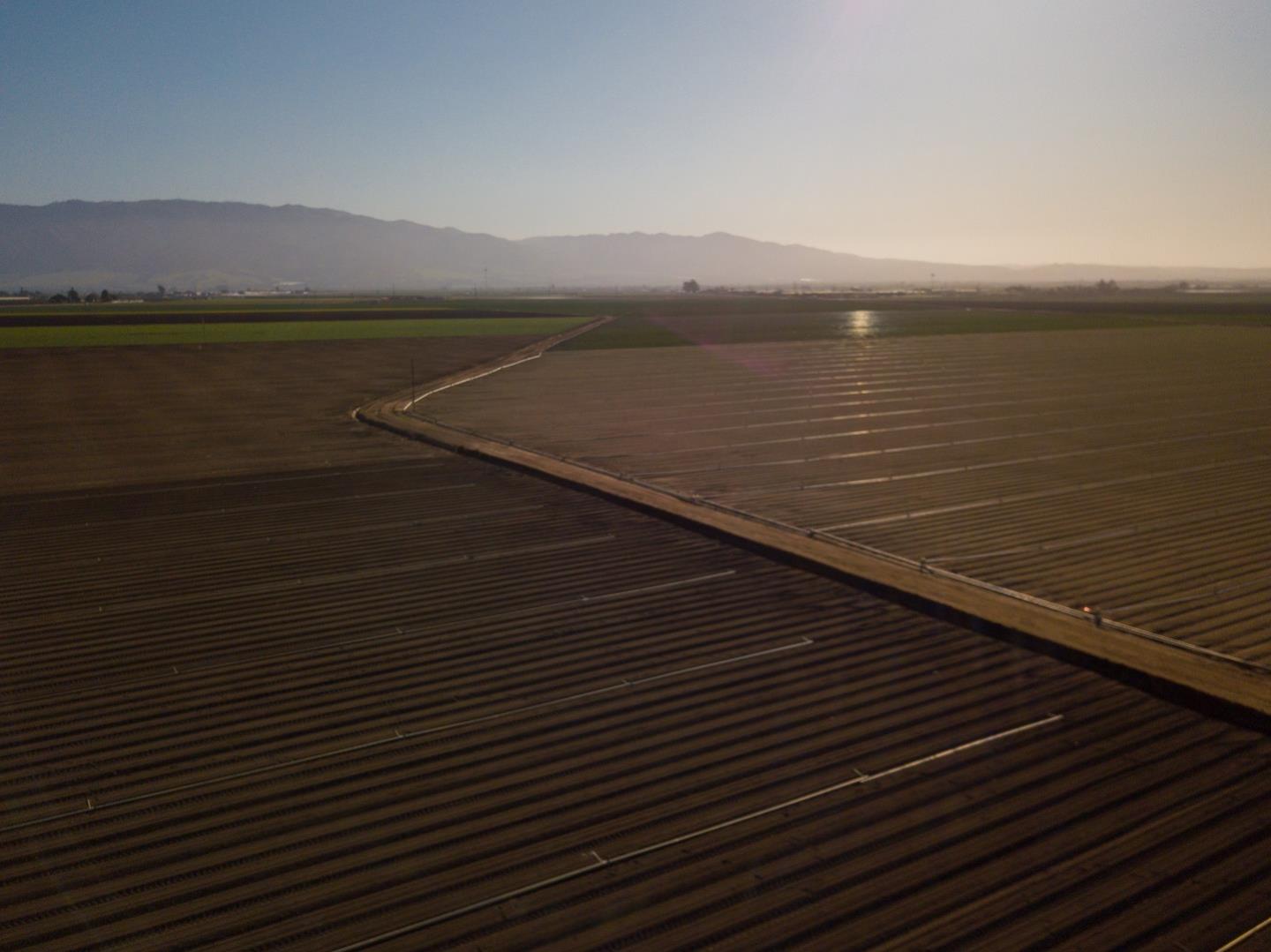 1559 Old Stage Road, SALINAS, California 93908, ,Comm Lots And Land,For Sale,Old Stage Road,40964387
