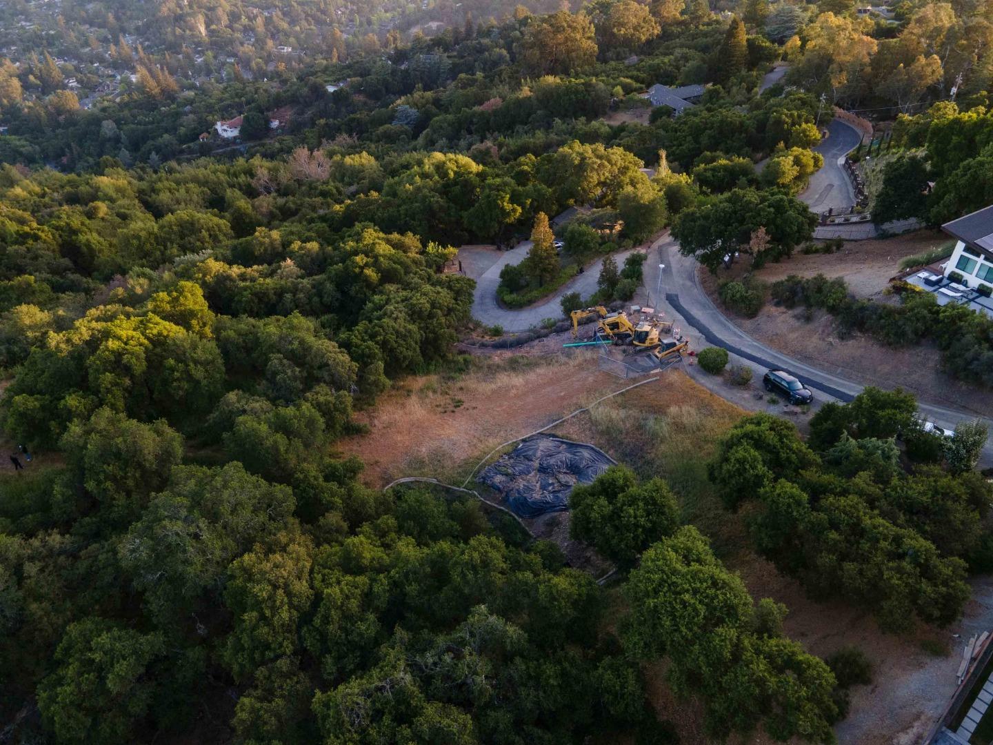 Maya Road Quarry Road, LOS GATOS, California 95030, ,Lots And Land,For Sale,Quarry Road,40964408