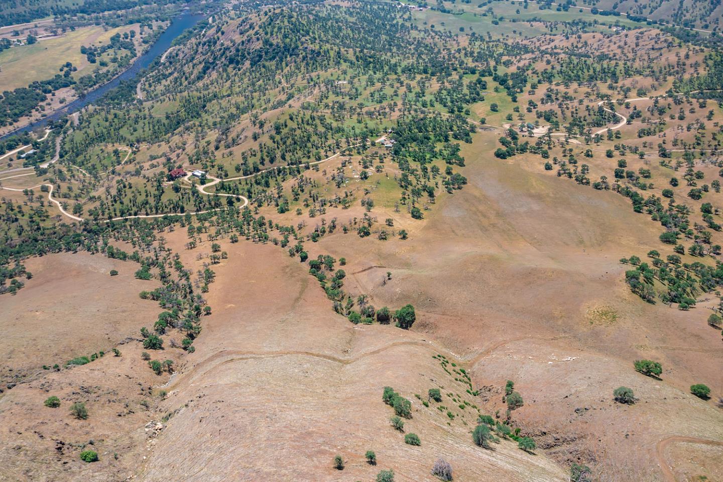 00 E Trimmer Road, SANGER, California 93657, ,Comm Lots And Land,For Sale,E Trimmer Road,40964412