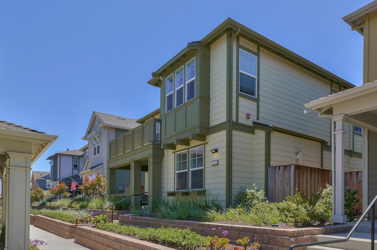 2713 Bungalow Dr, Marina, CA 93933 3 Beds 2/1 Baths (Sold