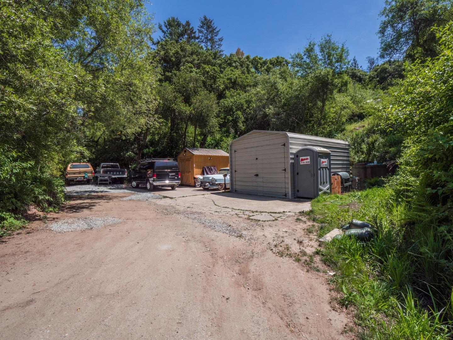 887 Larkin Valley Road, WATSONVILLE, California 95076, ,Lots And Land,For Sale,Larkin Valley Road,40964425