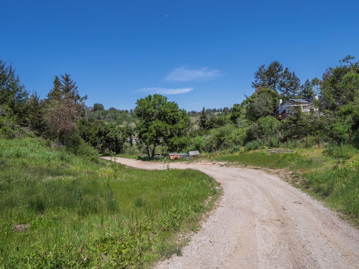 887 Larkin Valley Road, WATSONVILLE, California 95076, ,Lots And Land,For Sale,Larkin Valley Road,40964425