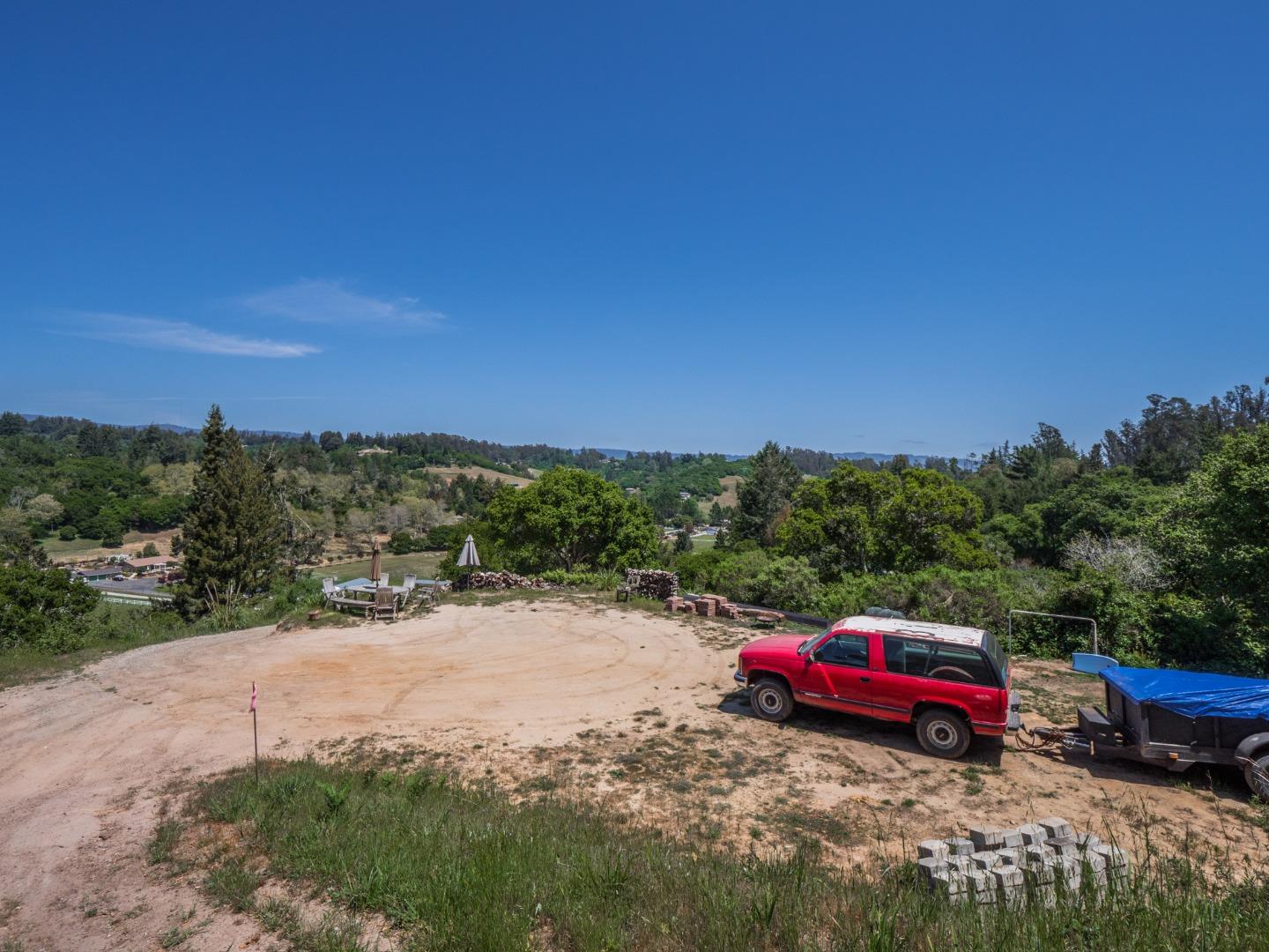 887 Larkin Valley Road, WATSONVILLE, California 95076, ,Lots And Land,For Sale,Larkin Valley Road,40964425