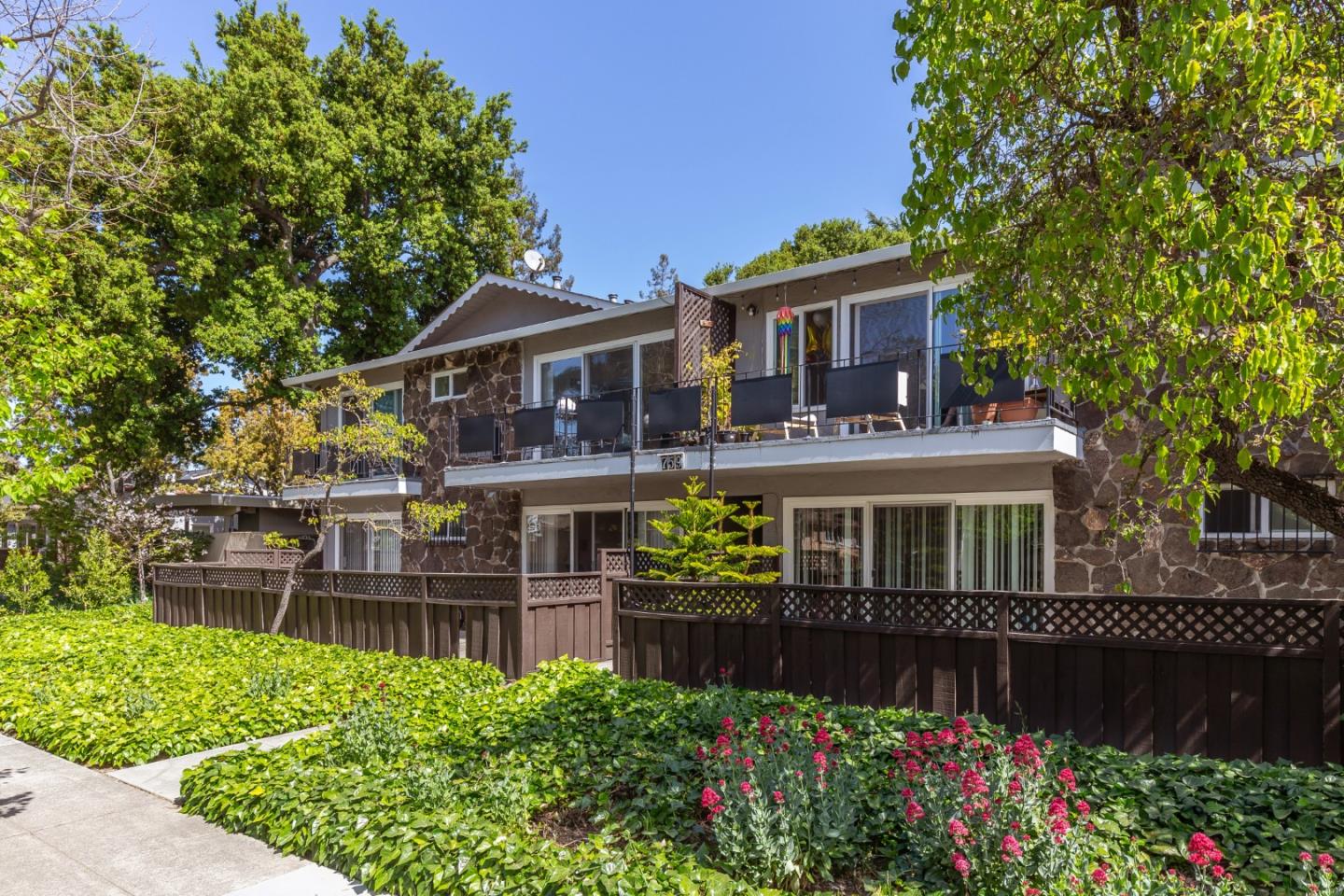 759 Middlefield Road, PALO ALTO, California 94301, ,Comm Ri Multi-units 5+,For Sale,Middlefield Road,ML81842146